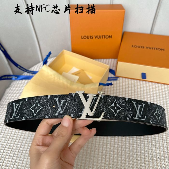 Louis Vuitton Belt 40MM LVB00074